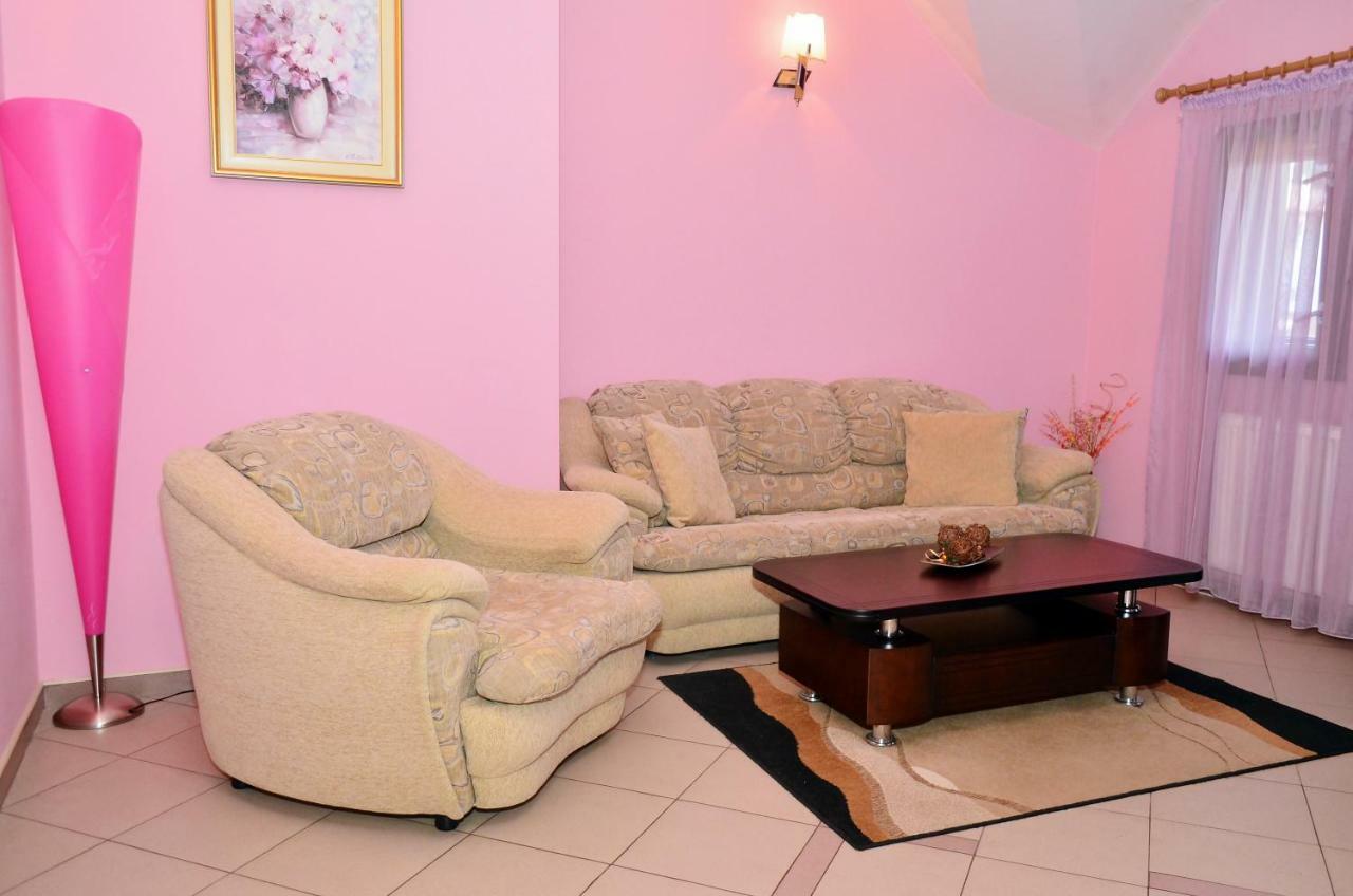 Family Hotel Maraya Arbanasi Dış mekan fotoğraf